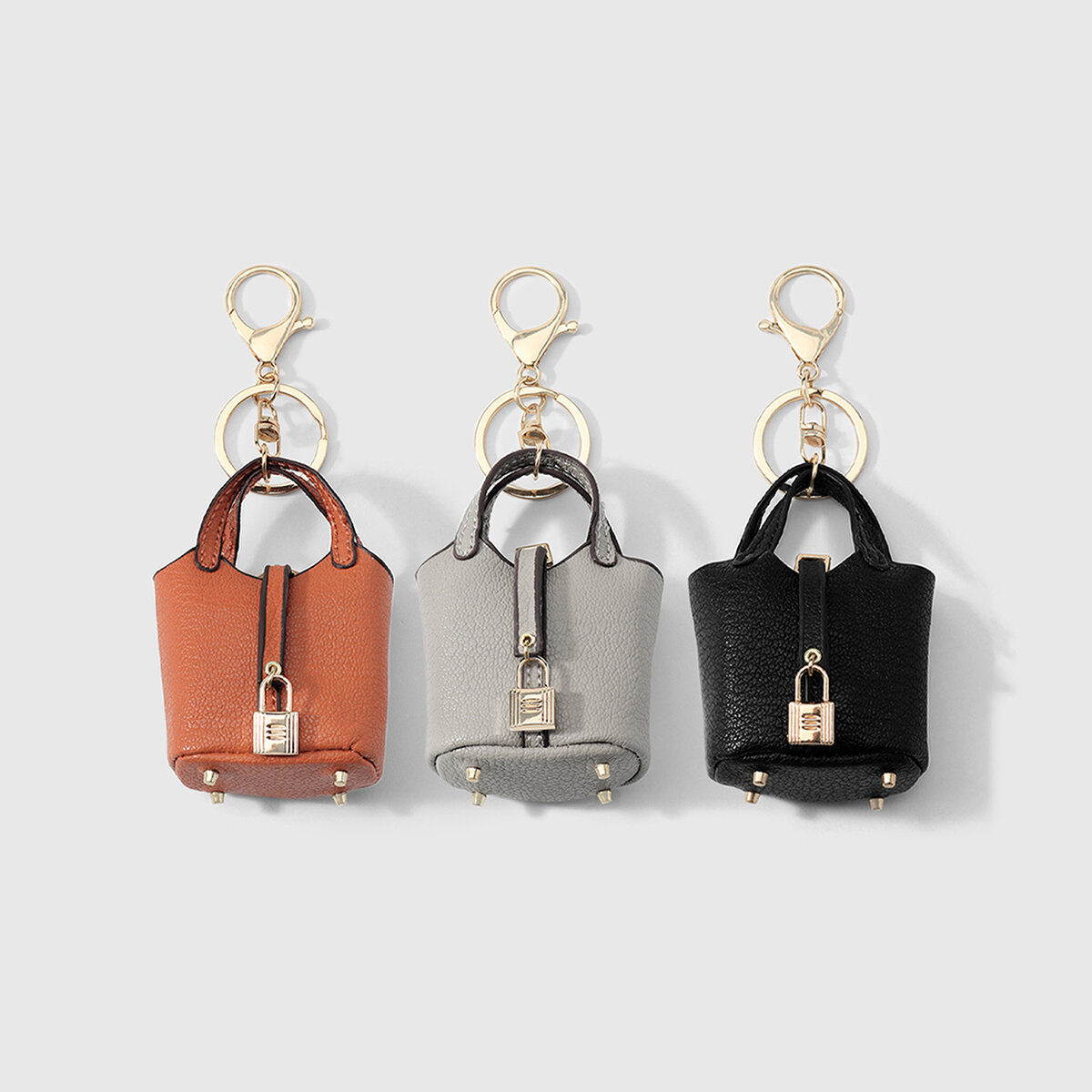 1 Piece Crafted Patchwork Leather Headphone Bag Women's Bag Charms thumbnail 3