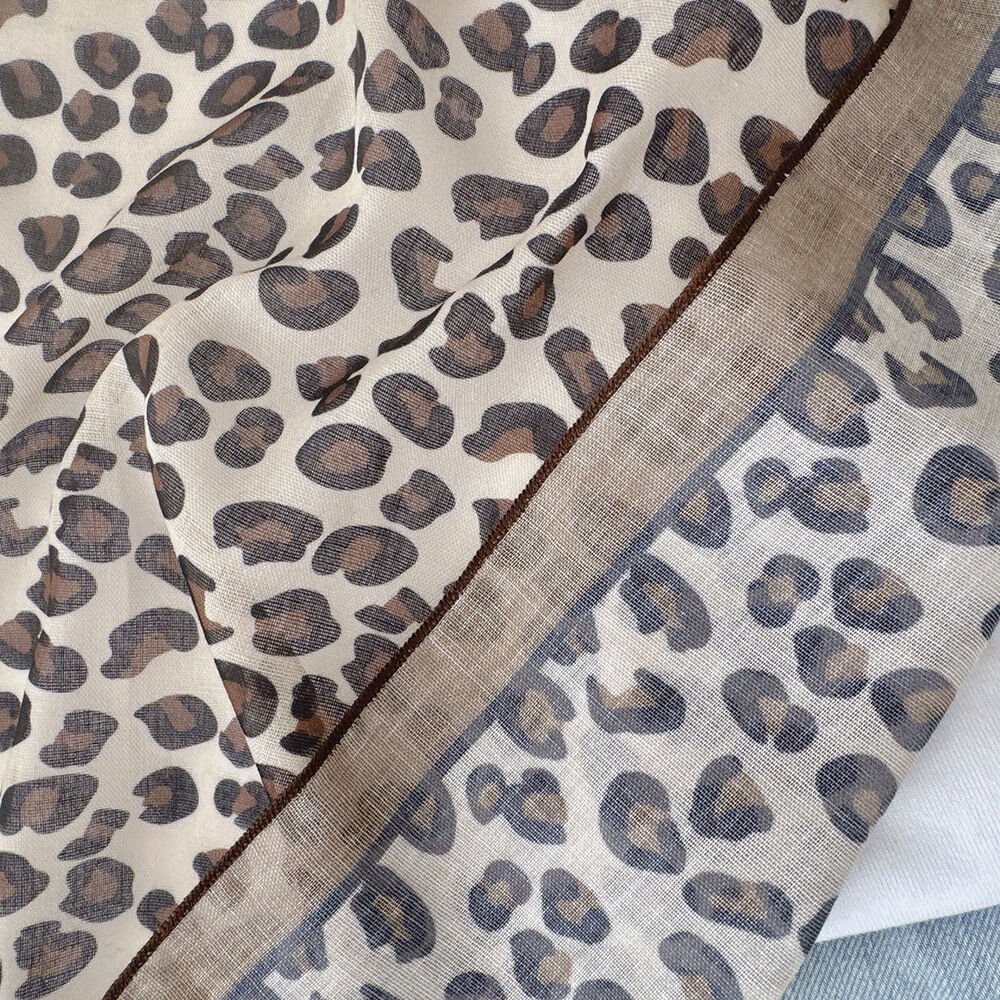 1 Piece Retro Leopard Print Pattern Bandana thumbnail 5