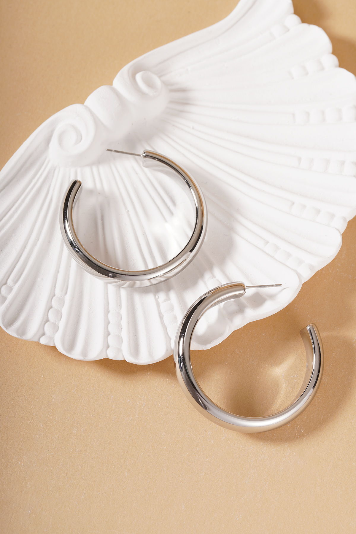 Halo hoop earrings thumbnail 3