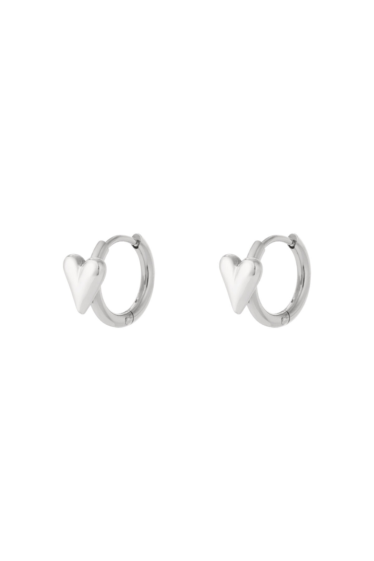 Hoop with mini heart earrings thumbnail 3