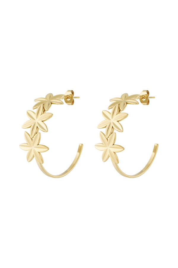Hoop earrings adorned with flowers - 1