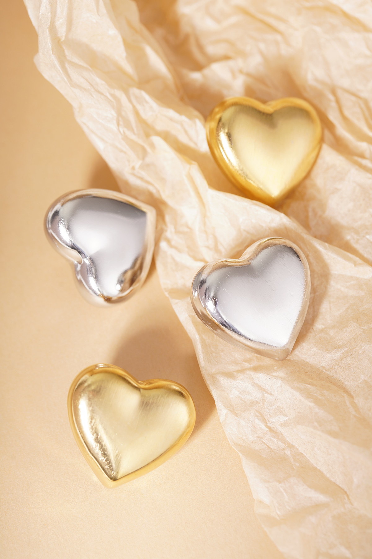 Soft heart studs earrings thumbnail 4