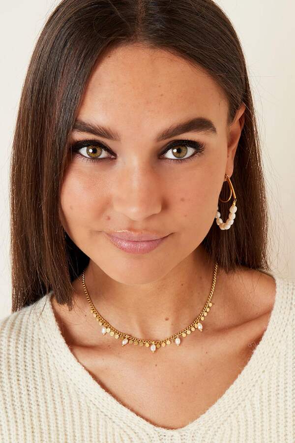 Necklace with pearls and circles - 1
