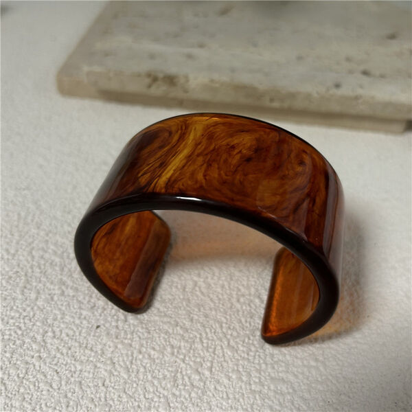1 Piece Light Luxury Vintage Swoosh Resinous Women's Bangles - 1