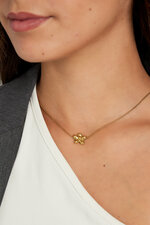 puffy flower necklace thumbnail 2