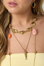Statement necklace with large shells thumbnail 3