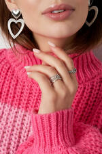ring connected layers thumbnail 2