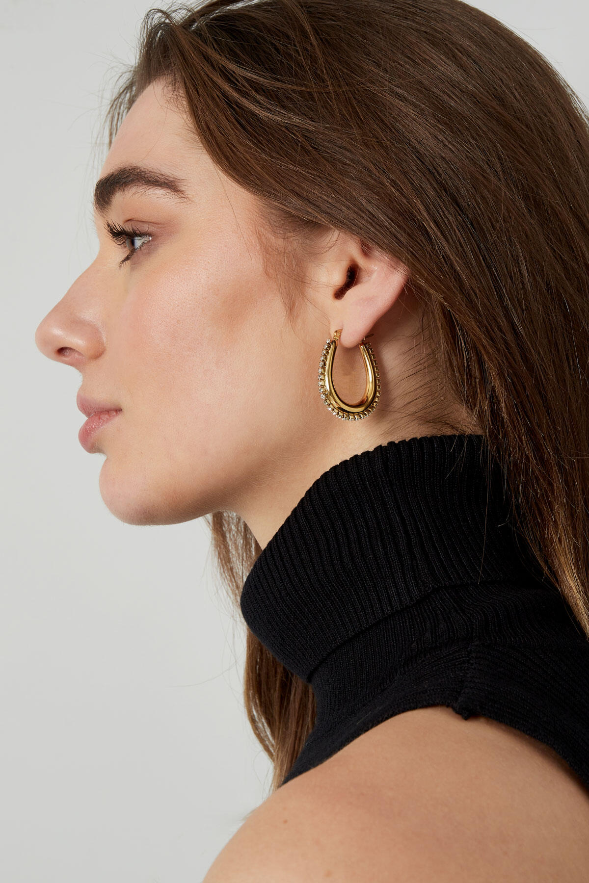 drop shaped earrings with stones thumbnail 4