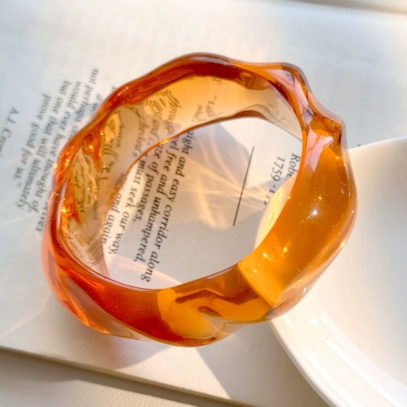 Simple Geometric Round Resin Women‘s Bracelet - 1