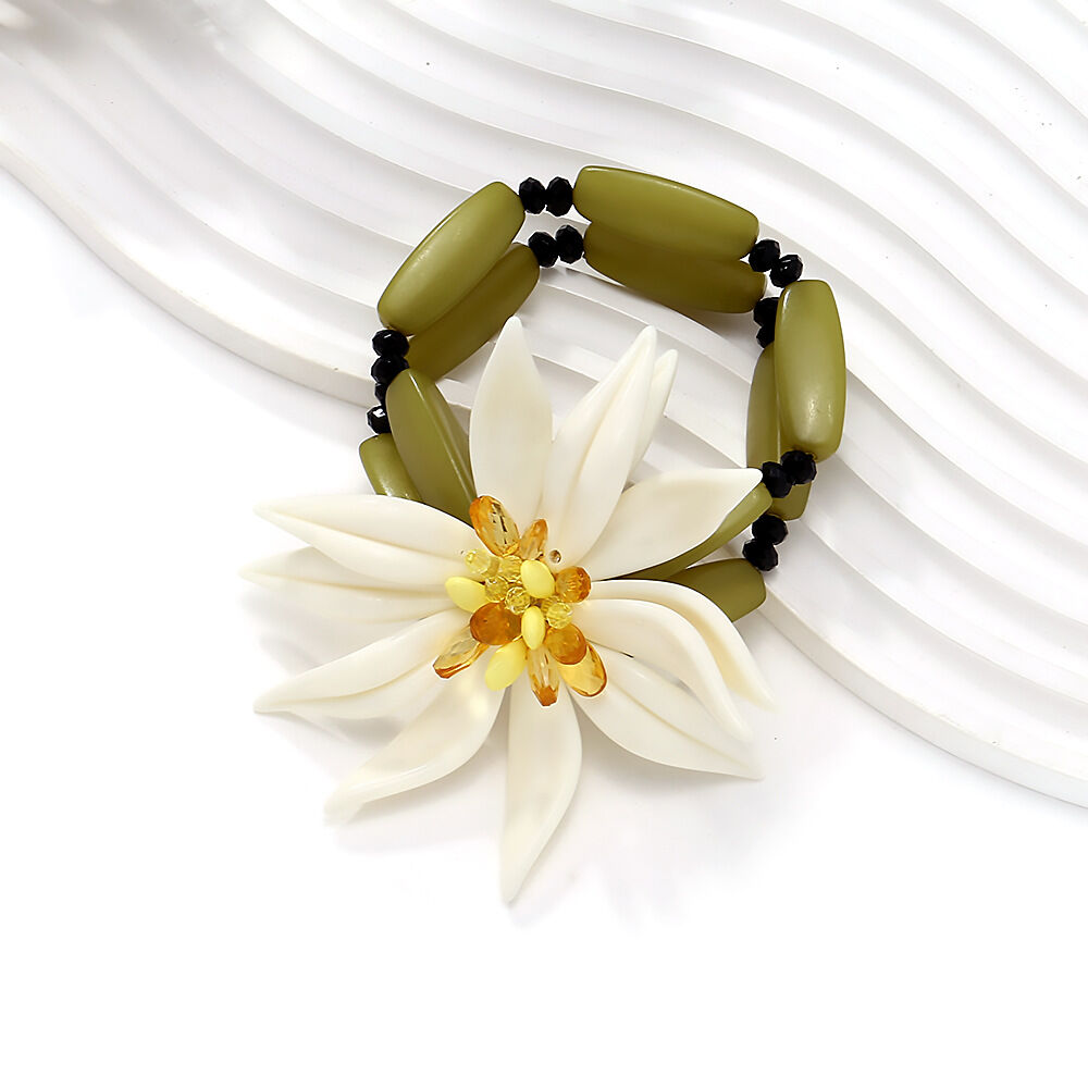 1 Piece Holiday Style Beaded Dimensional Large Flower Women's Beaded Bracelets thumbnail 3