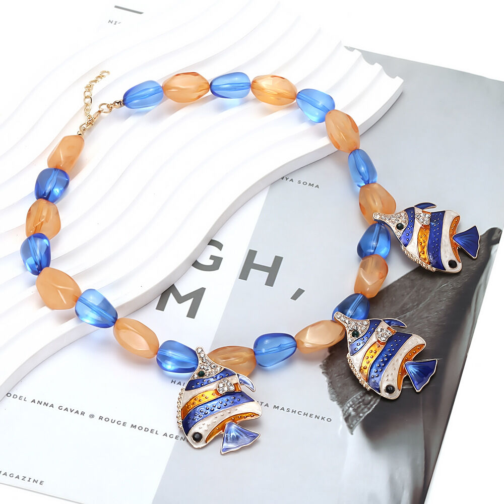 Vacation Resin Fish Beaded Necklaces thumbnail 3