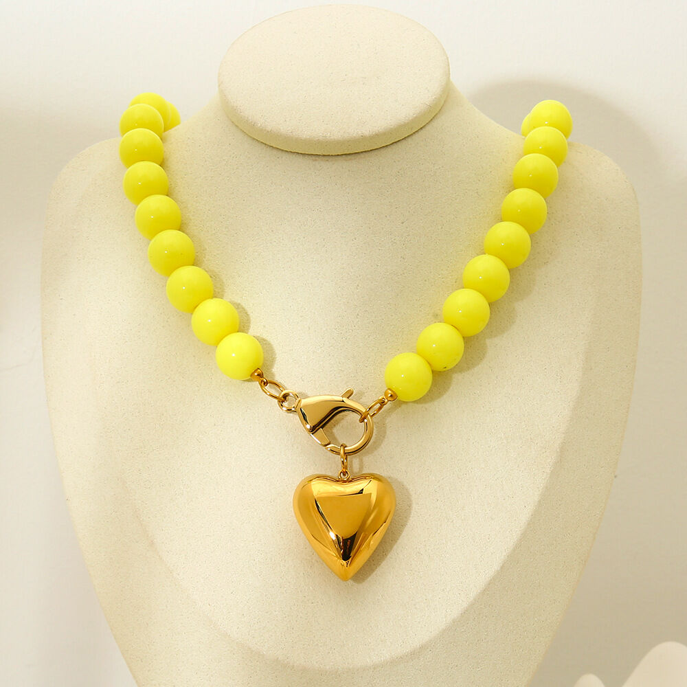 1 Piece Heart Acrylic Gold Color Beaded Necklace thumbnail 2