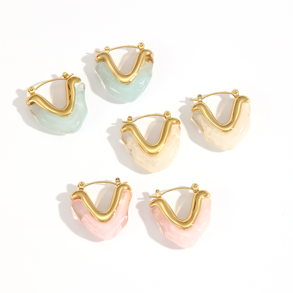 1 Pair Romantic Heart Hoop Earrings thumbnail 3