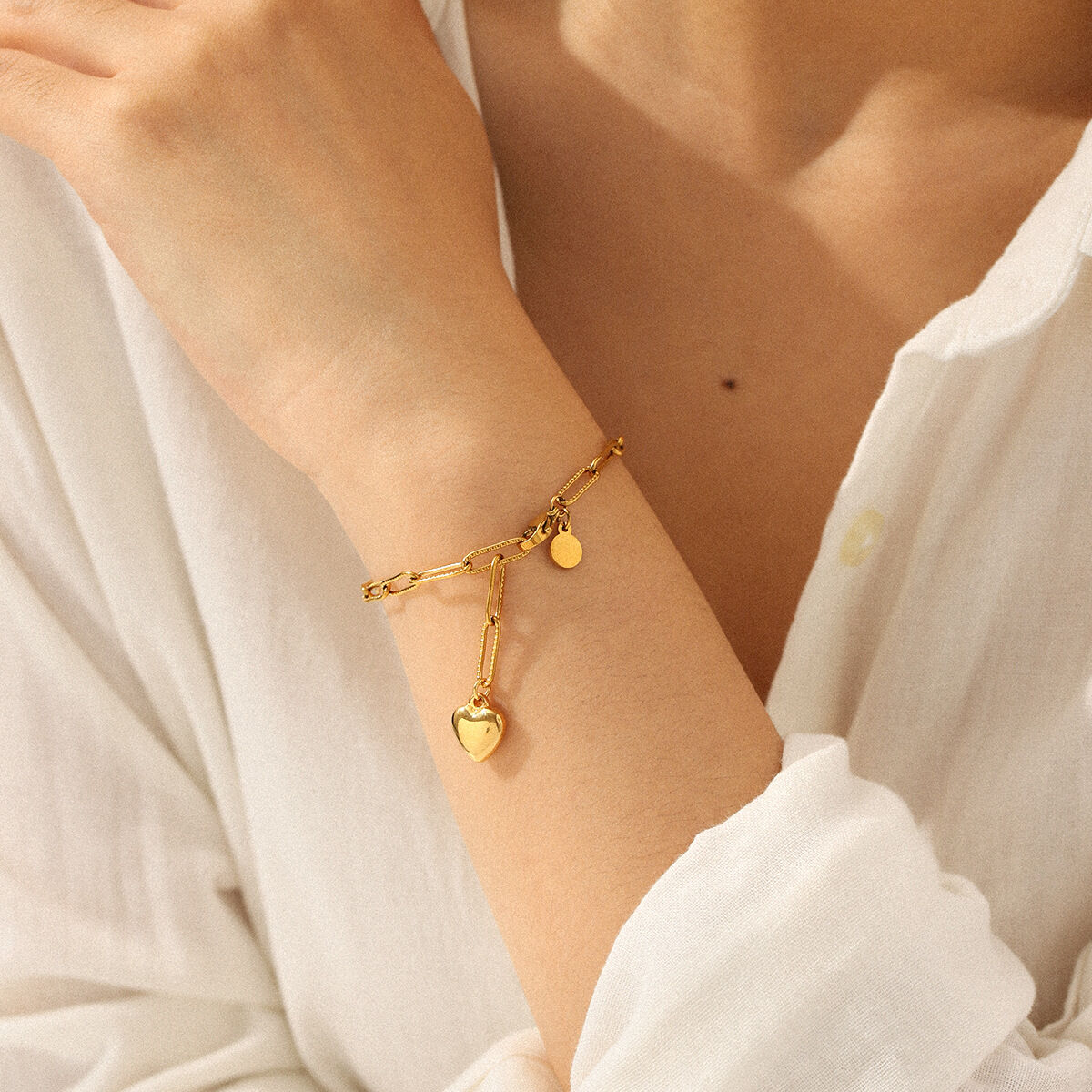 1 Piece Simple Heart Stainless Steel Waterproof Gold Color Women's Chain Bracelets thumbnail 3
