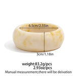 1 Piece Retro Irregular Shape Resin Bangle thumbnail 2