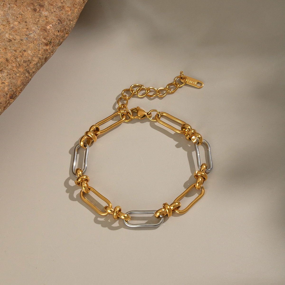 Mixed Gold Color And Silve Stainless Steel Waterproof Necklace Set thumbnail 4