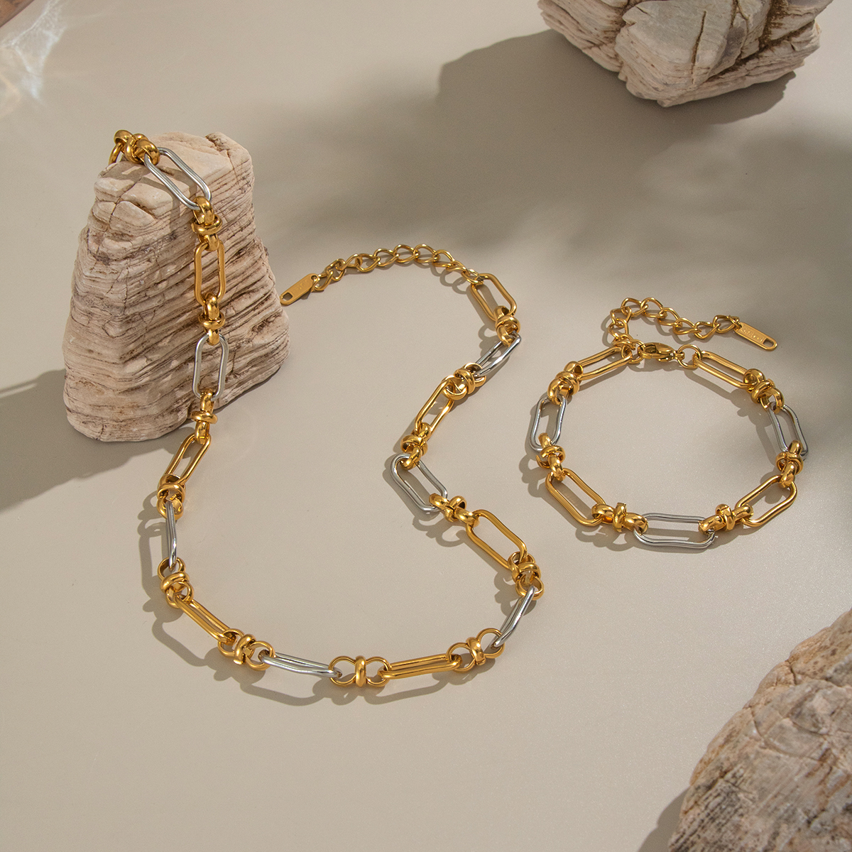 Mixed Gold Color And Silve Stainless Steel Waterproof Necklace Set thumbnail 3