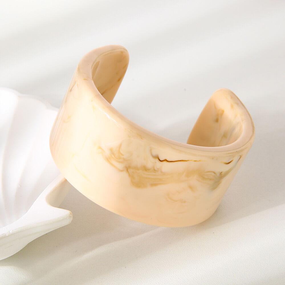 1 Piece Simple Gradient Color Resin Women's Cuff Bracelets