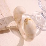 1 Piece Irregular Shape Gradient Color Resin Cuff Bracelet thumbnail 1