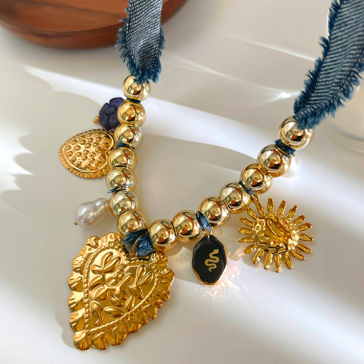 1 Piece Retro Heart Sun Gold Color Pendant Necklace thumbnail 5