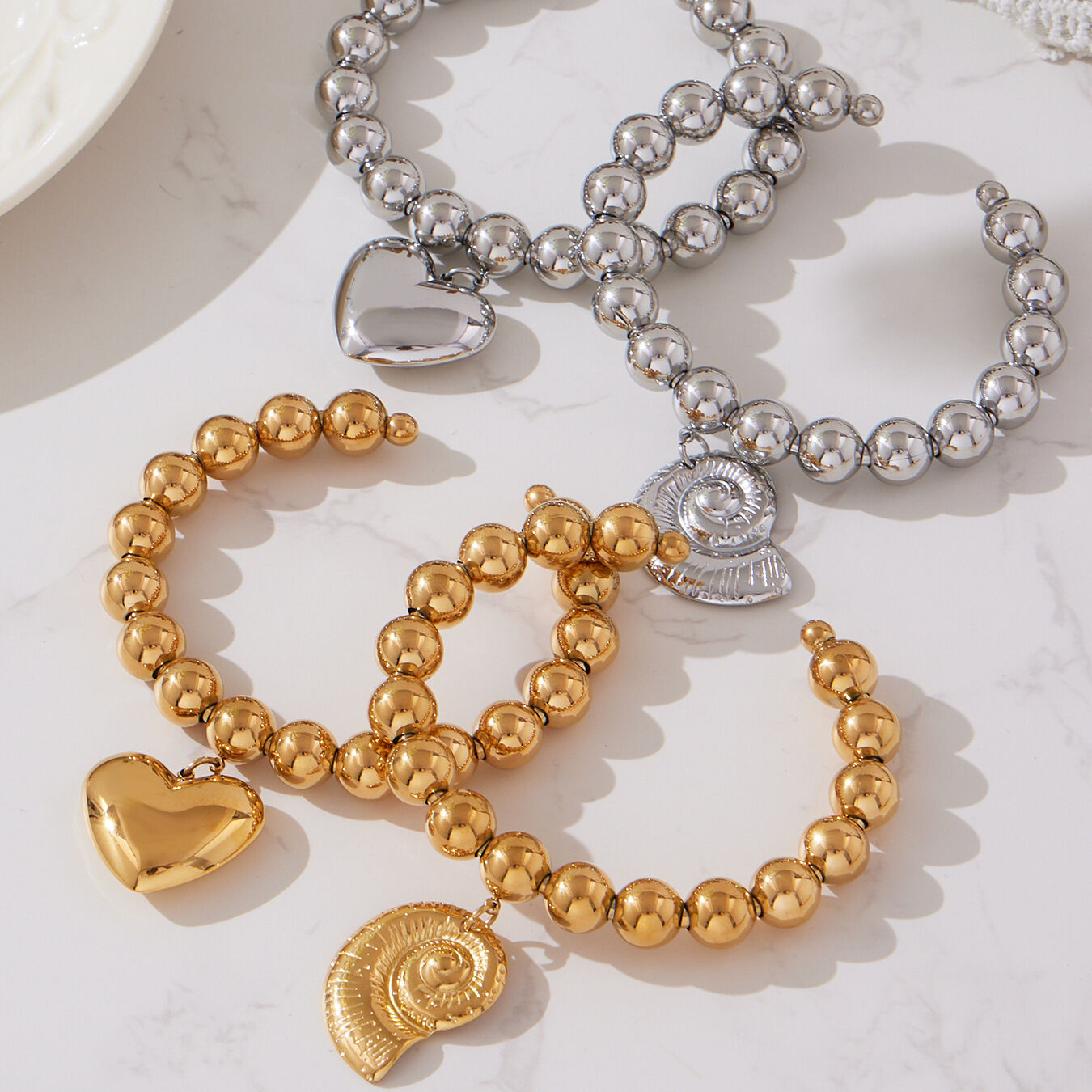 1 Piece Solid Color Heart Beads Shell Stainless Steel Waterproof Gold Color Women's Cuff Bracelets thumbnail 2