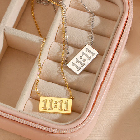 1 Piece Casual Number 11:11 Stainless Steel Waterproof Women's Pendant Necklaces