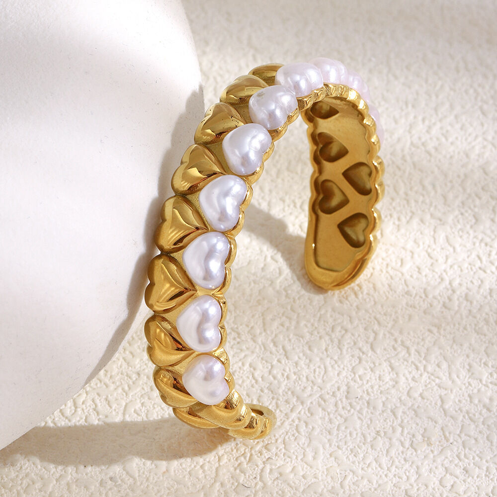 Heart Shape Stainless Steel Waterproof Gold Color Cuff Bracelet thumbnail 4