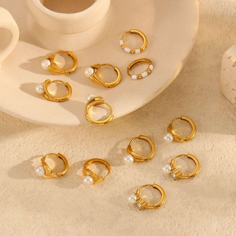 Gorgeous Circle Stainless Steel Waterproof Women's Hoop Earrings thumbnail 2