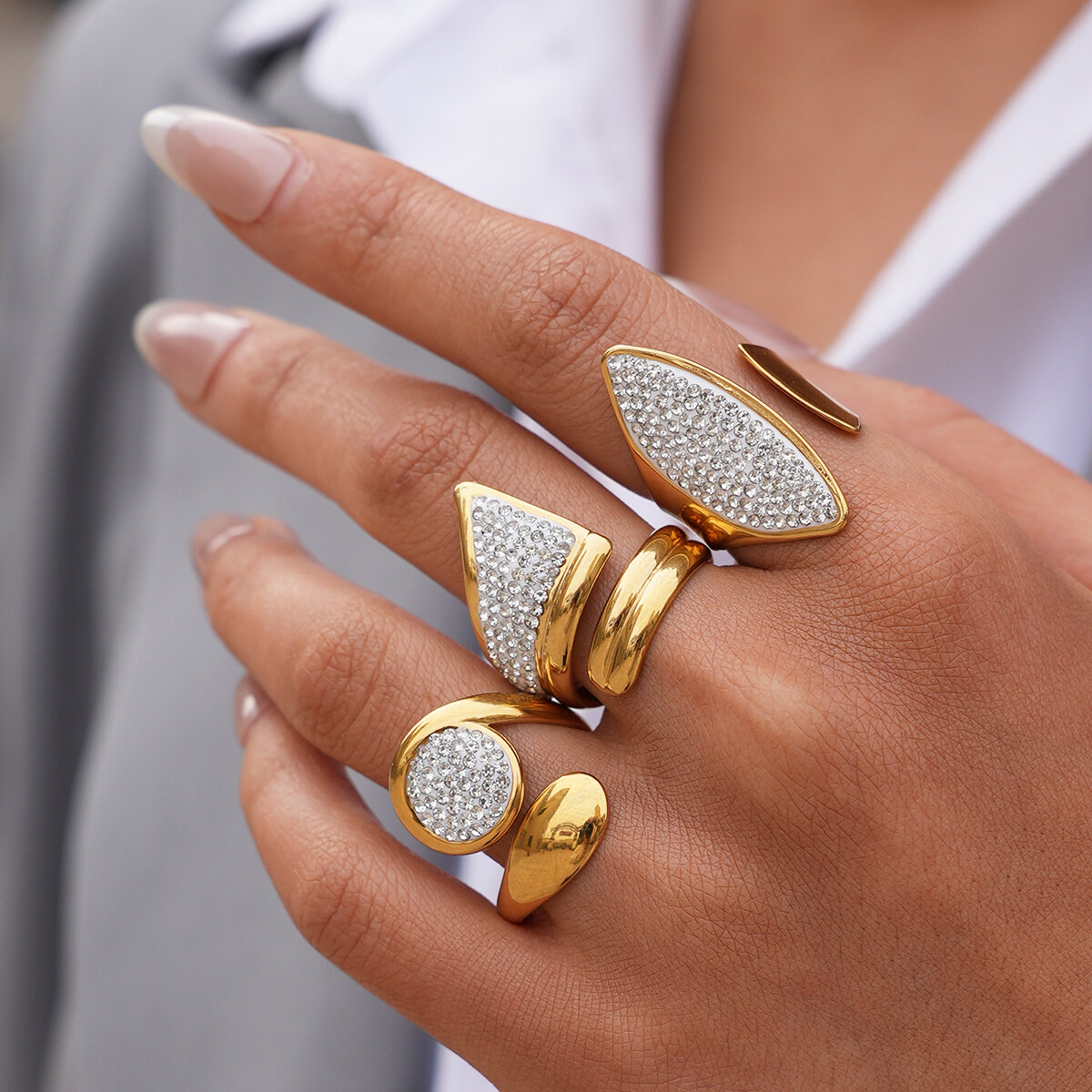 Simple Daily Irregular Shape Stainless Steel Waterproof Gold Color Rhinestone Statement Rings thumbnail 3