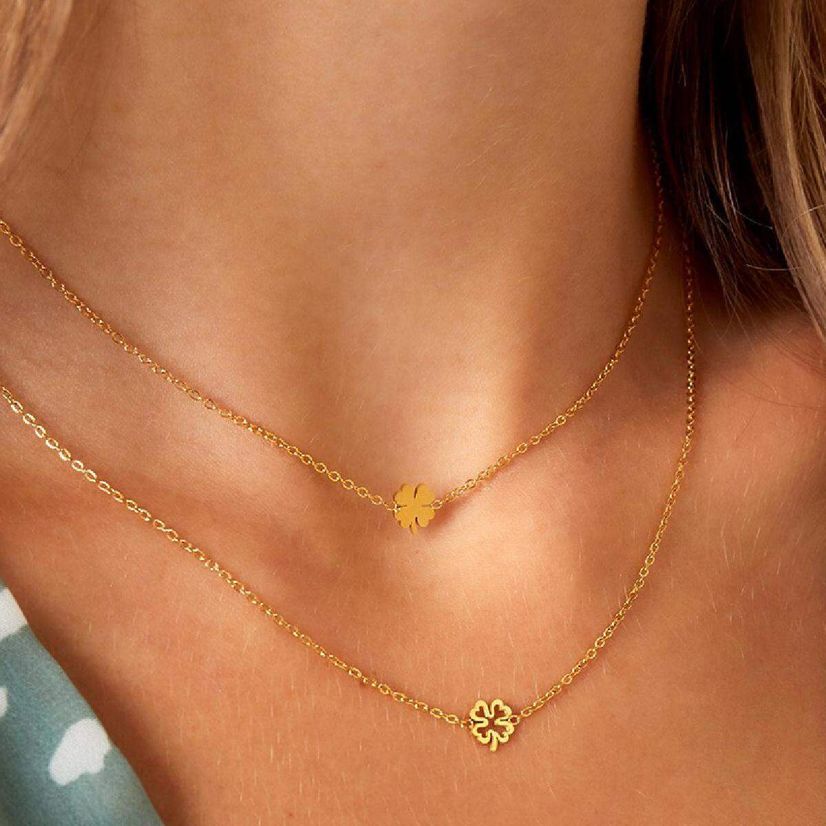Necklace open clover thumbnail 3