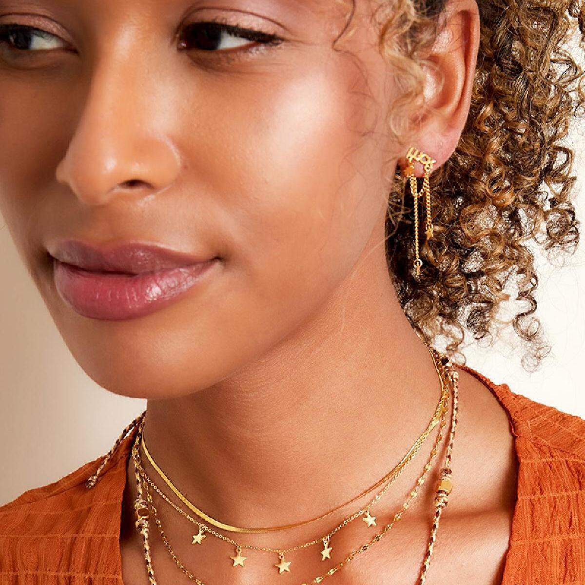 Multi-layered necklace thumbnail 3