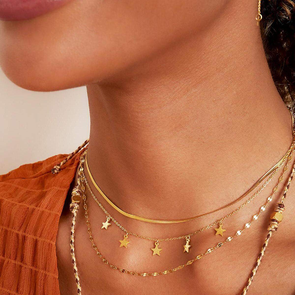Multi-layered necklace thumbnail 4