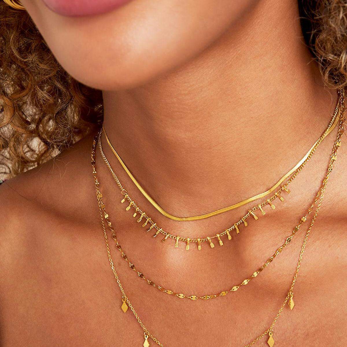 Multi-layered necklace thumbnail 4
