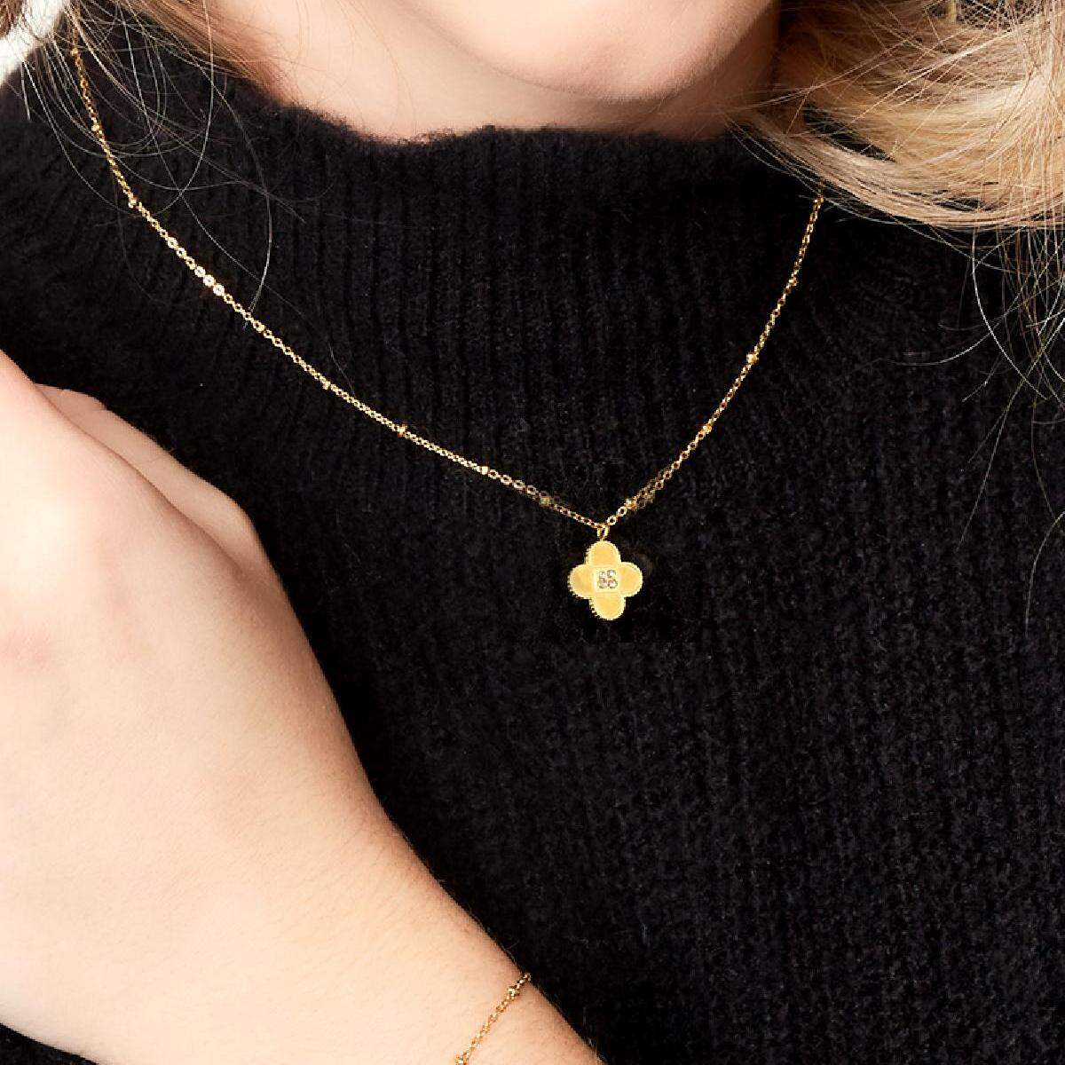 Necklace clover thumbnail 4