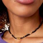 Beaded necklace with gold pendant thumbnail 4